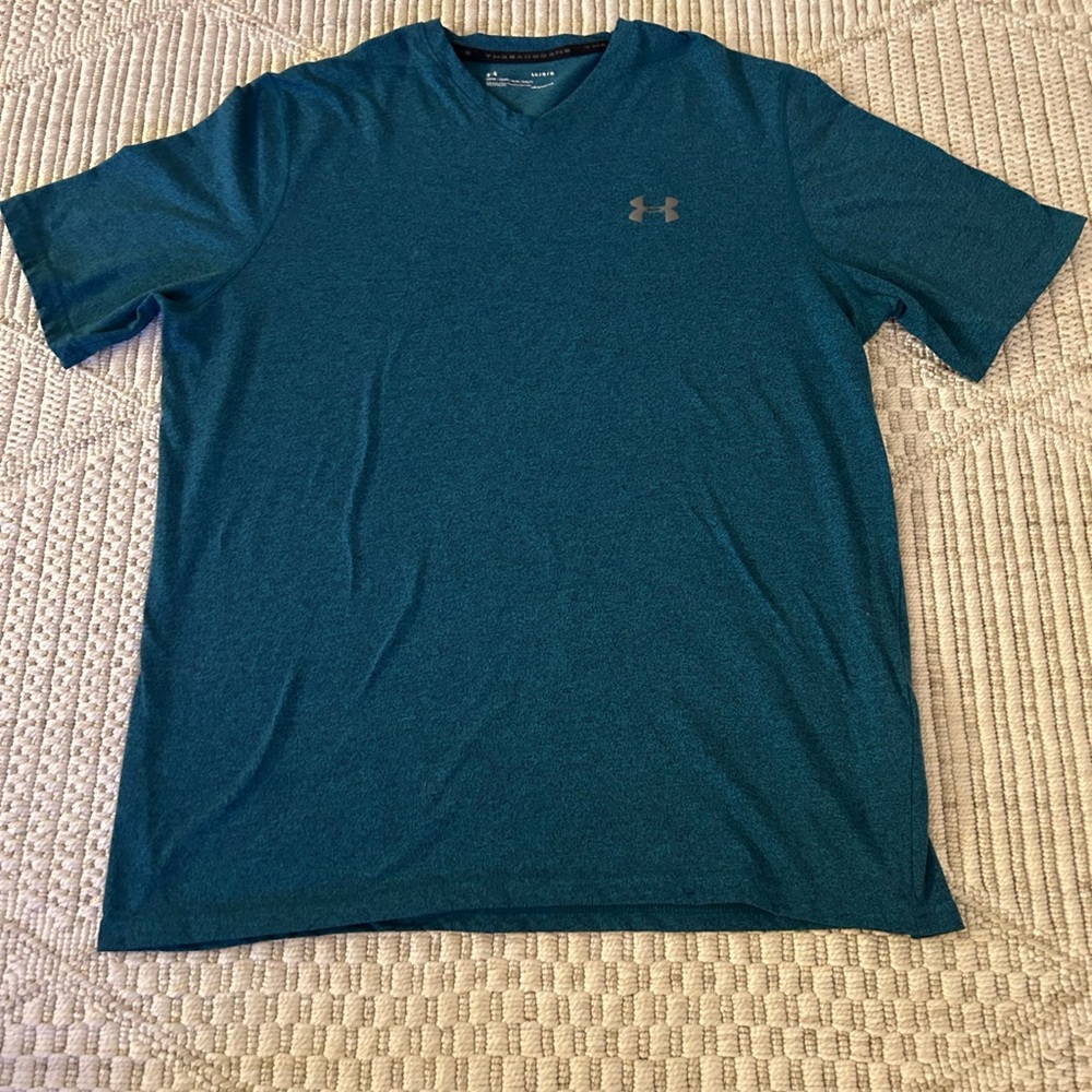 Under Armour Men's Teal V-Neck Tee